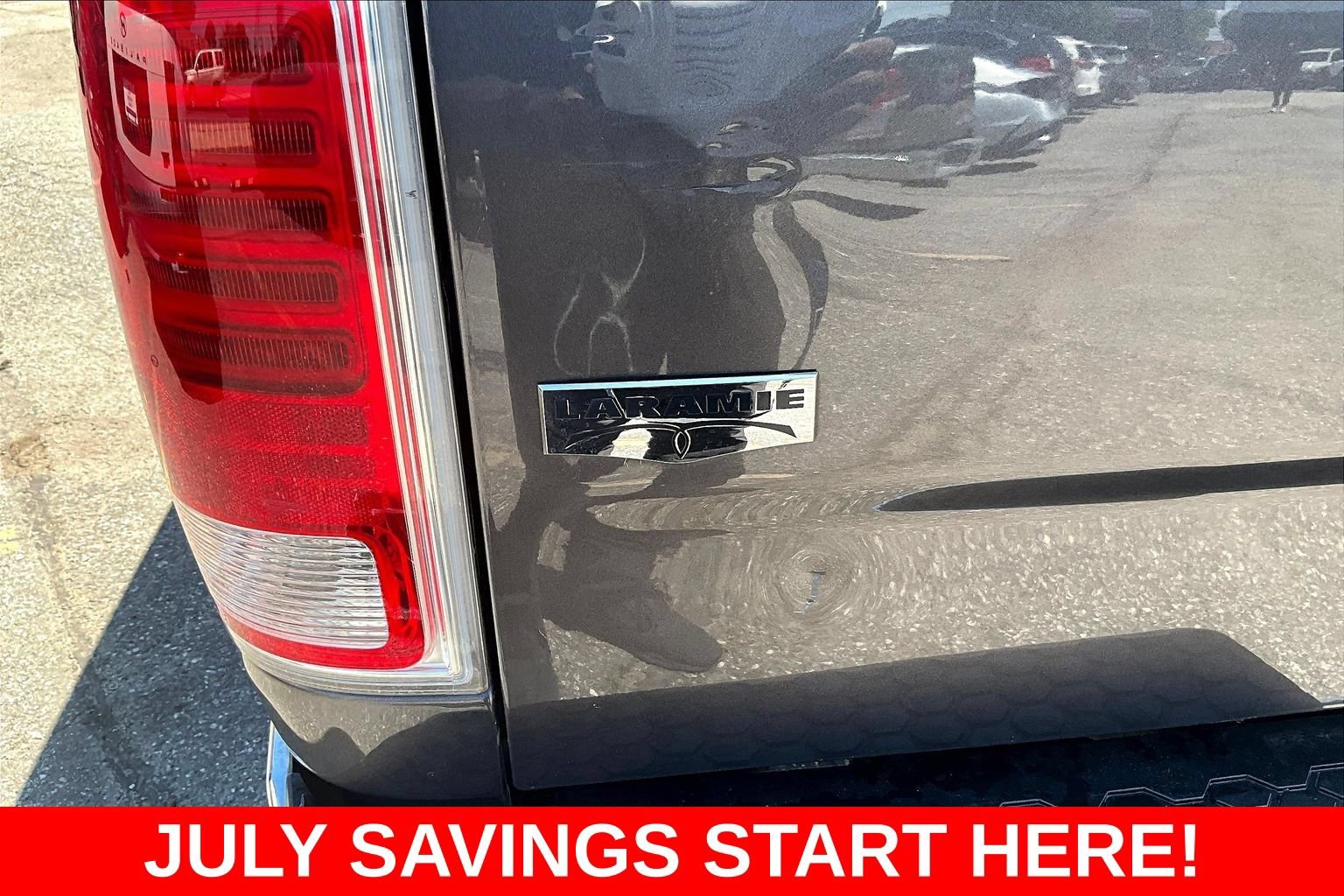 Used 2017 RAM 1500 Laramie AWD/4WD image 30