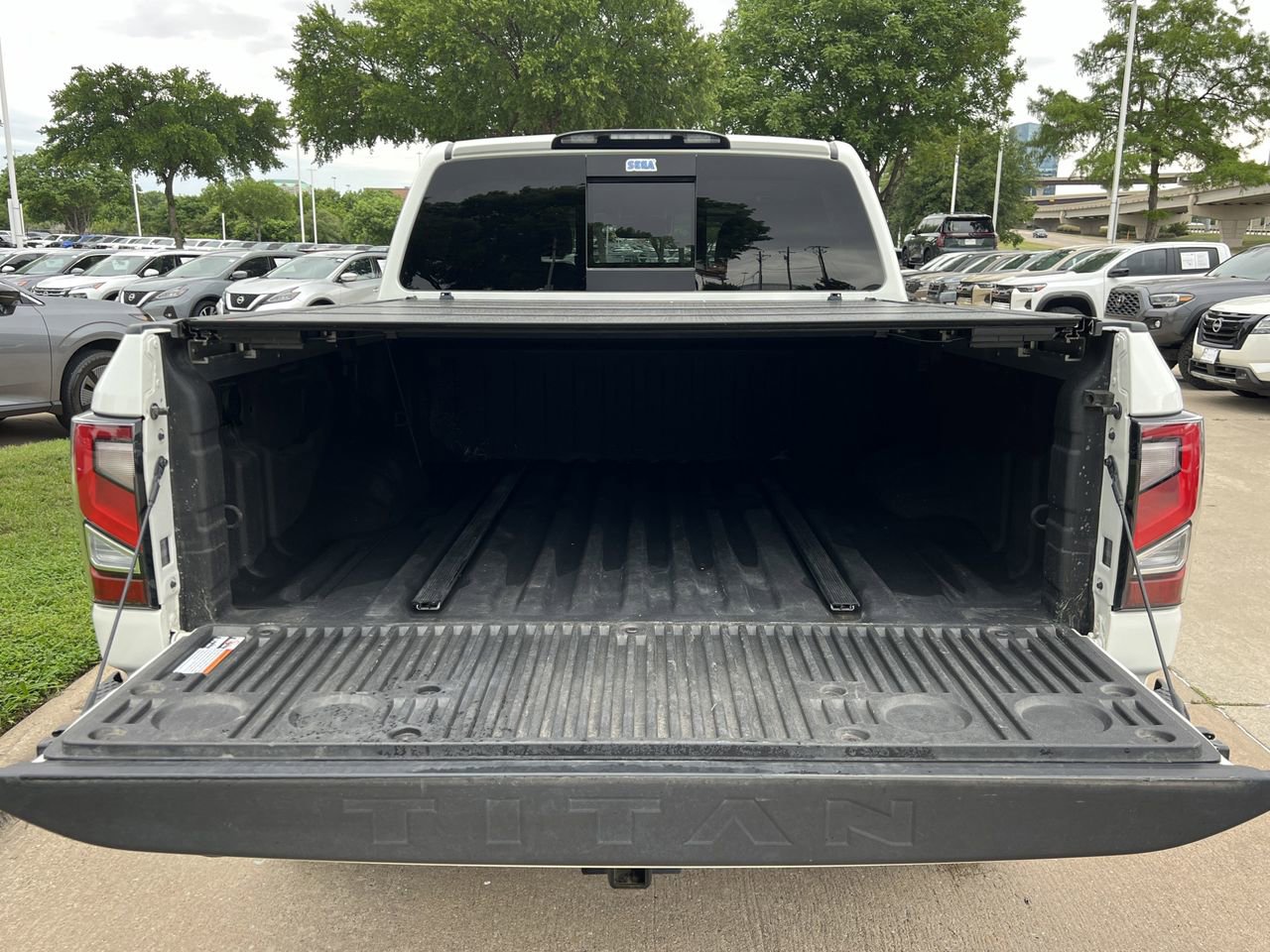 Certified 2021 Nissan Titan PRO-4X w/ Pro-4x Convenience Package AWD/4WD image 7