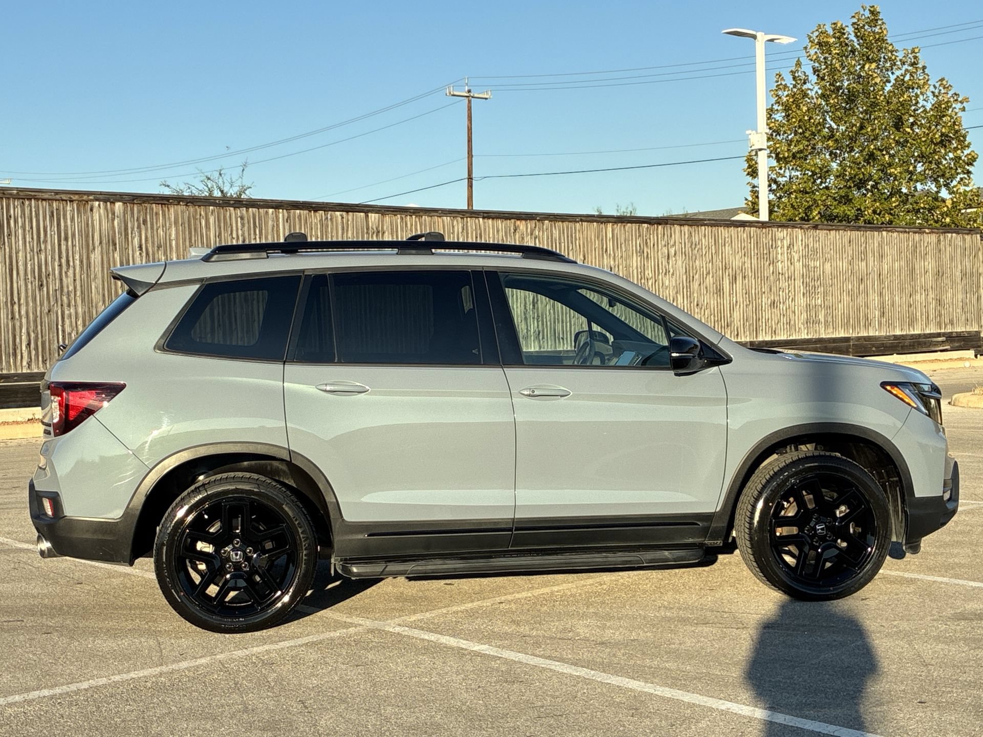 Certified 2024 Honda Passport Black Edition image 7