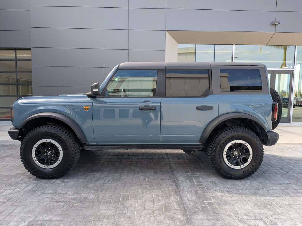 Used 2022 Ford Bronco Badlands AWD/4WD image 3