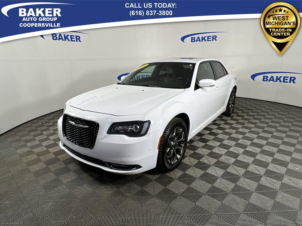 Used 2017 Chrysler 300 S w/ 300S Premium Group image 5