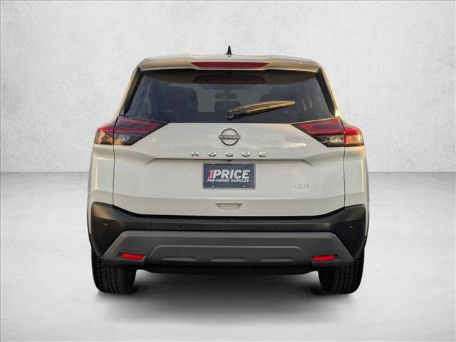 Used 2023 Nissan Rogue S image 7