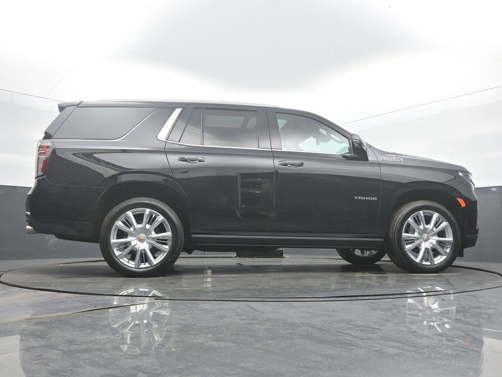 Used 2024 Chevrolet Tahoe High Country AWD/4WD image 54
