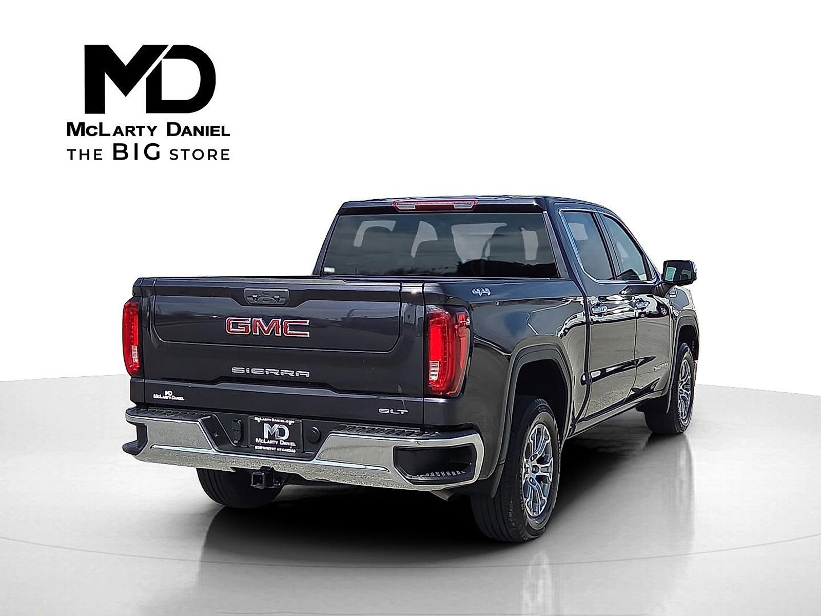 Used 2024 GMC Sierra 1500 SLT image 5