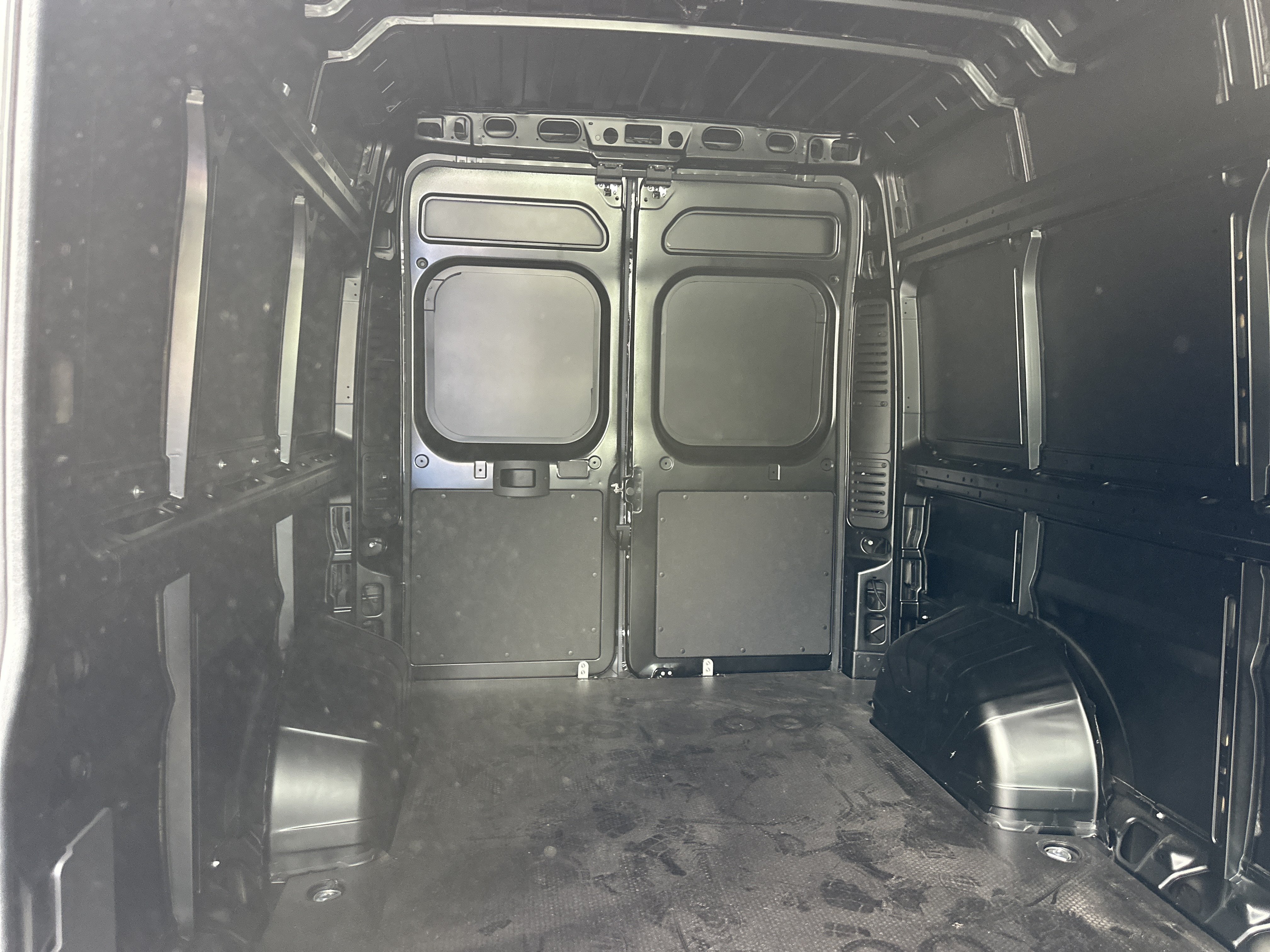 New 2026 RAM ProMaster 2500 w/ Quick Order Package 22G SLT FWD image 20