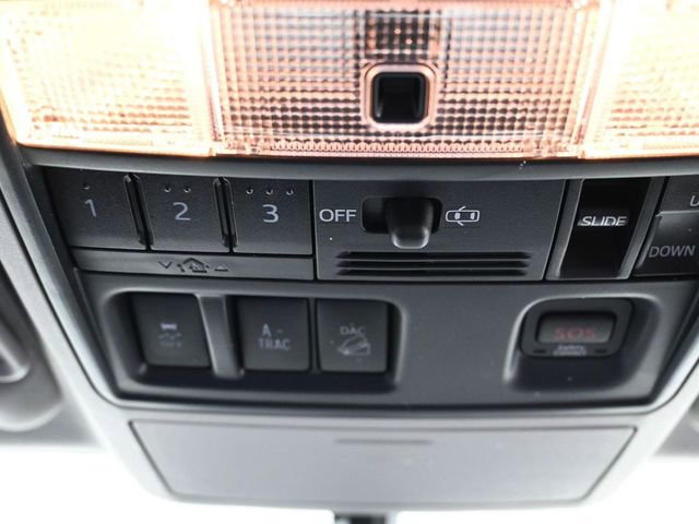 Used 2016 Toyota 4Runner SR5 image 22