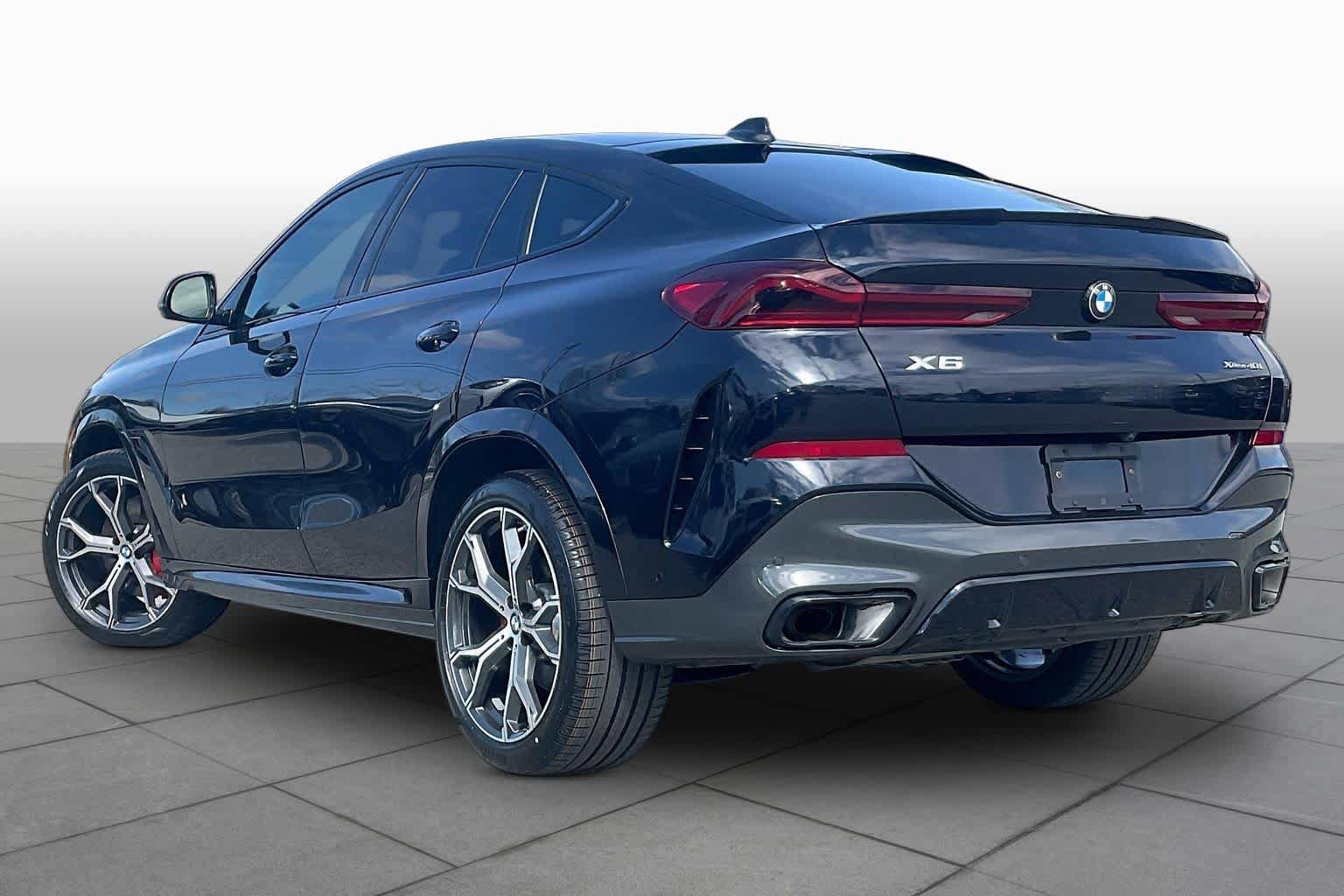 Certified 2022 BMW X6 xDrive40i w/ M Sport Package AWD/4WD image 11