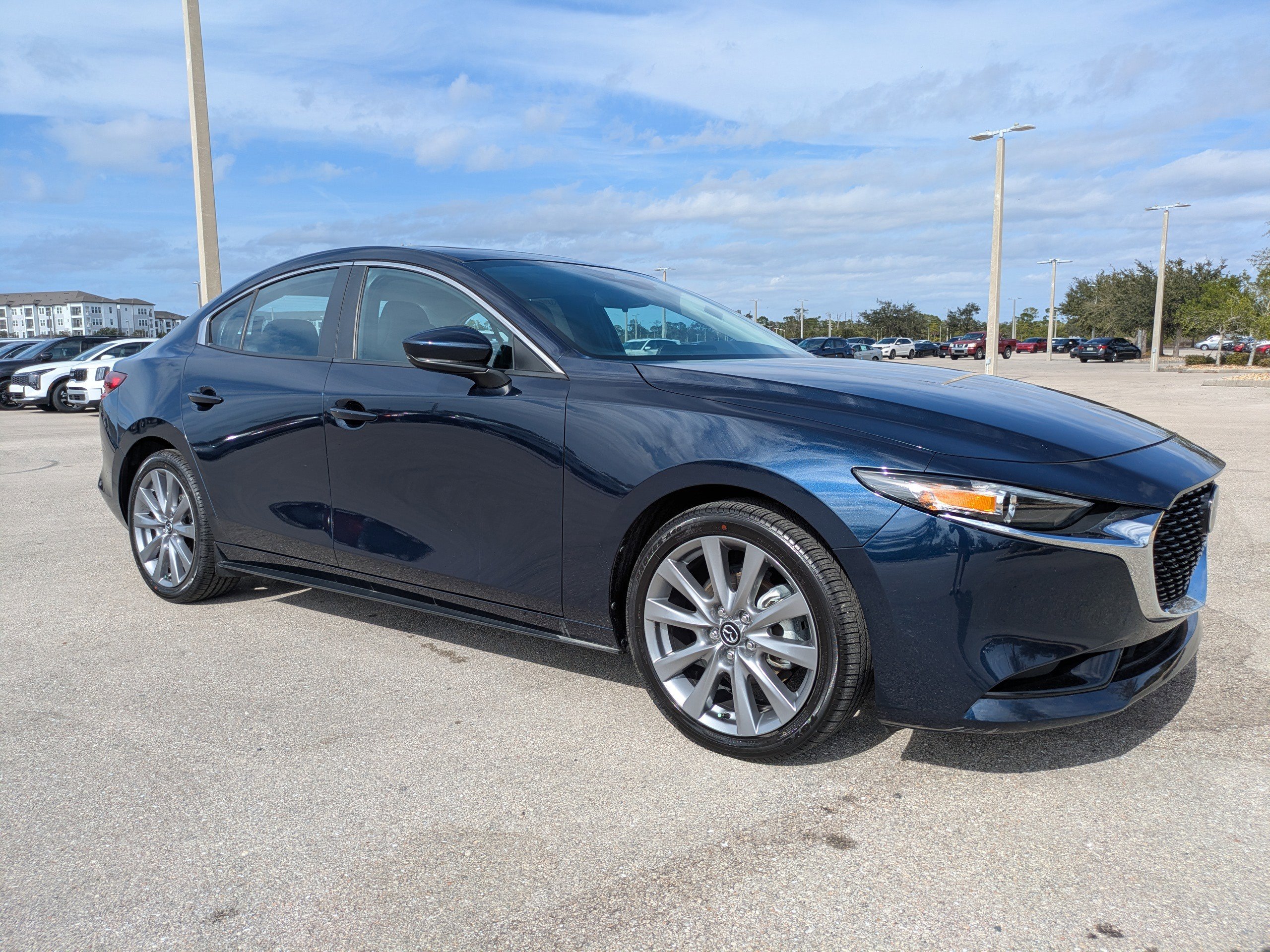 Used 2024 MAZDA MAZDA3 s image 2