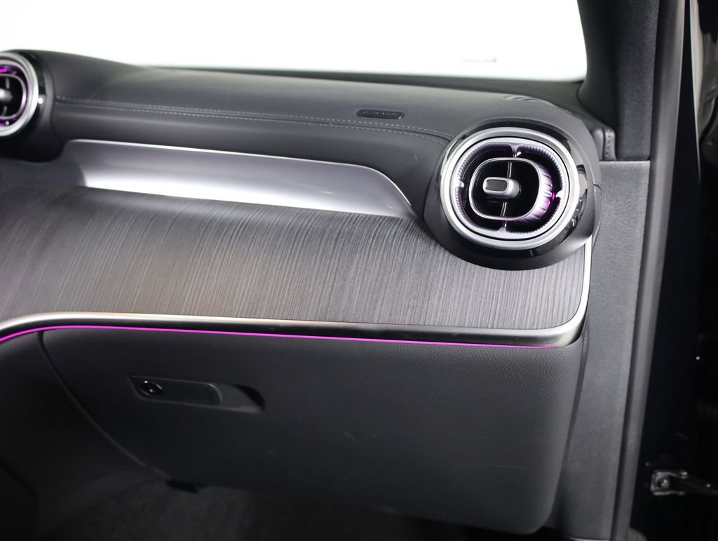 Certified 2026 Mercedes-Benz GLC 300 4MATIC image 57