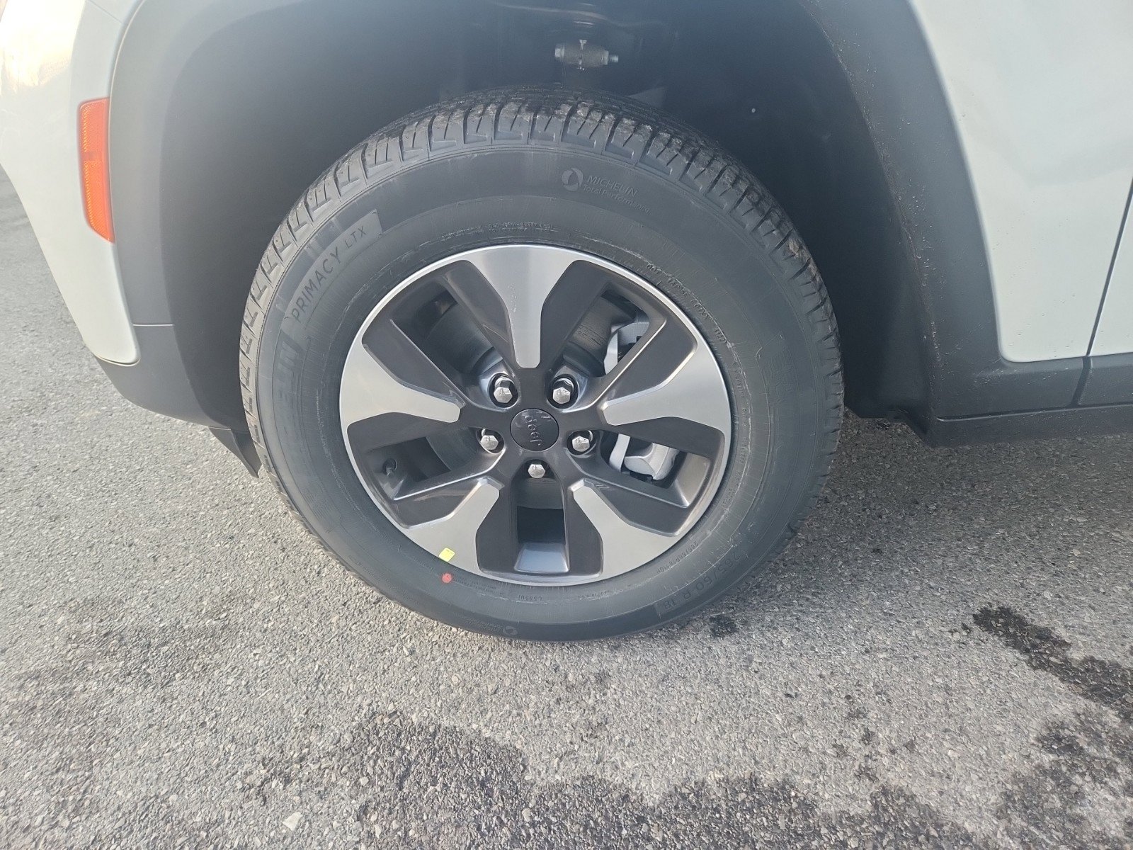 New 2022 Jeep Grand Cherokee Limited 4xe image 11