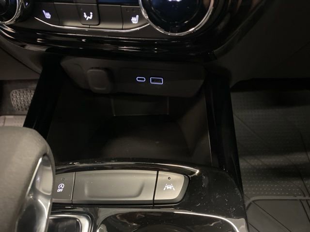 New 2026 Chevrolet Trax ACTIV w/ Driver Confidence Package FWD image 22