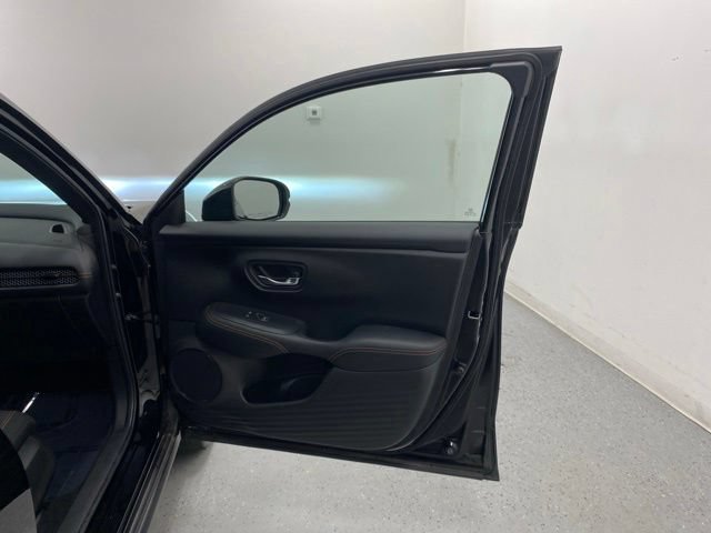 Used 2024 Honda HR-V Sport image 30