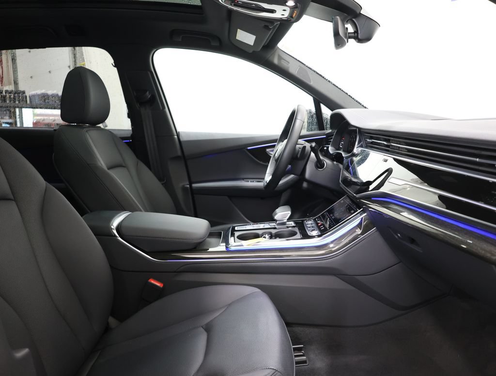 Certified 2024 Audi Q7 3.0T Prestige AWD/4WD image 21