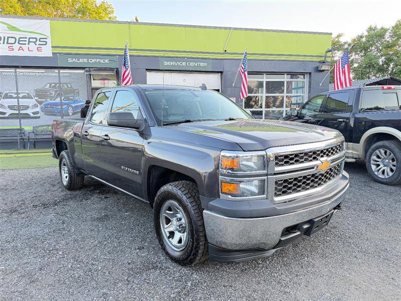 Used 2015 Chevrolet Silverado 1500 LS w/ Trailering Package AWD/4WD image 3