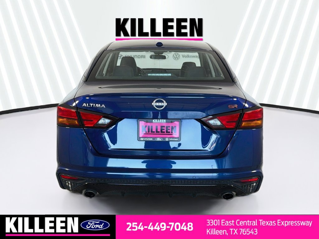Used 2024 Nissan Altima 2.5 SR FWD image 8