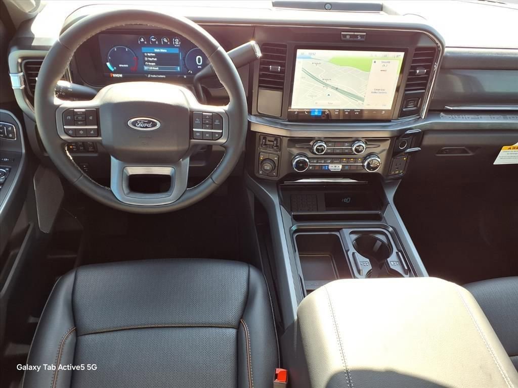 New 2026 Ford F350 Lariat w/ Black Appearance Package image 7