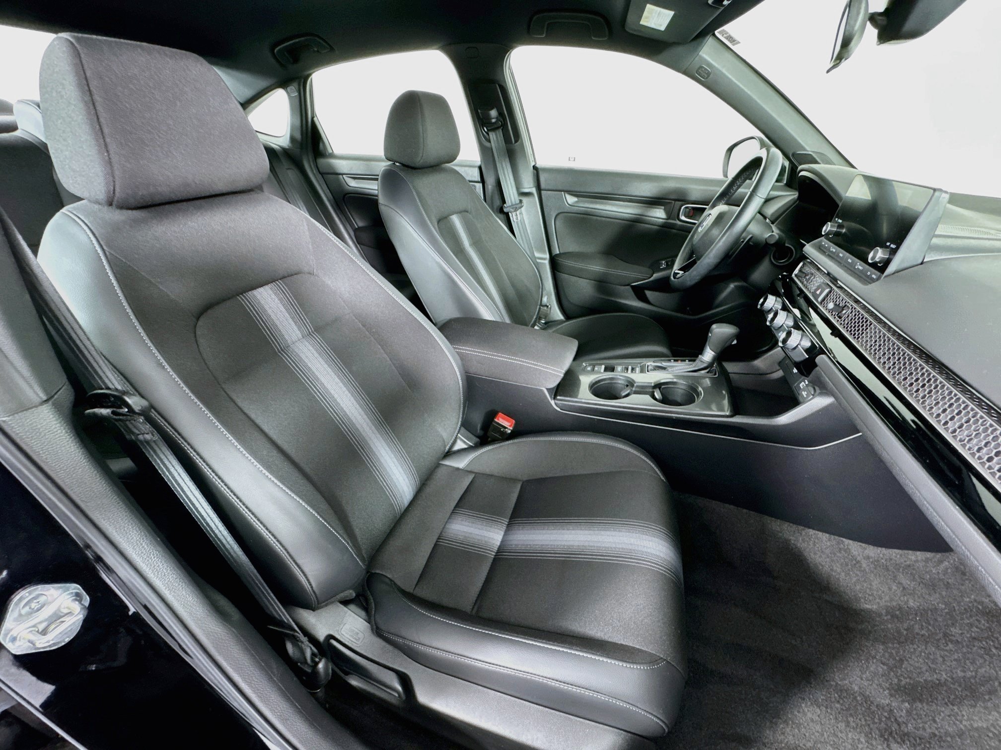 Certified 2024 Honda Civic Sport image 25