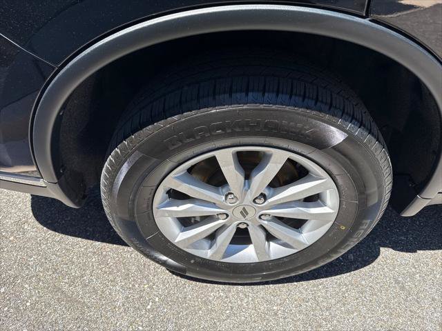 Used 2019 Dodge Durango SXT AWD/4WD image 11