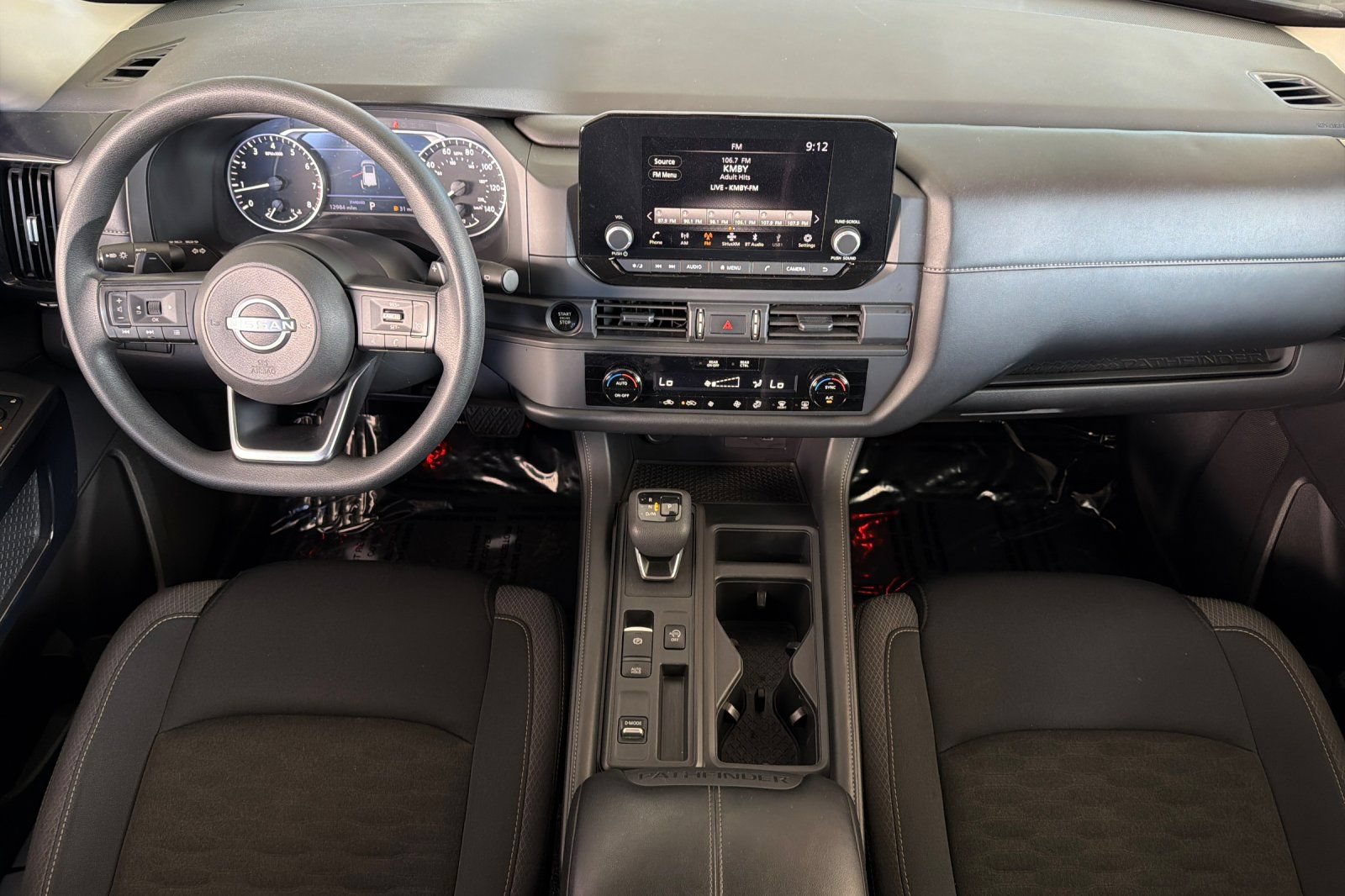Used 2025 Nissan Pathfinder S FWD image 15