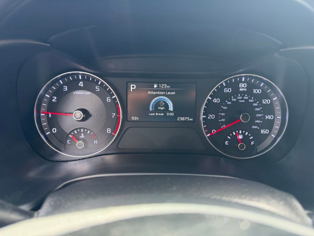 Used 2024 Kia Forte GT-Line image 9