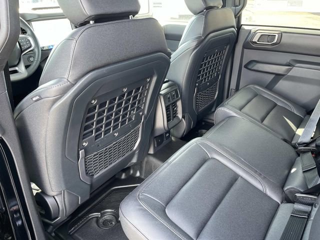 New 2025 Ford Bronco Badlands image 16