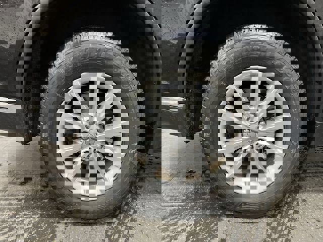 Used 2021 Dodge Durango SXT image 33