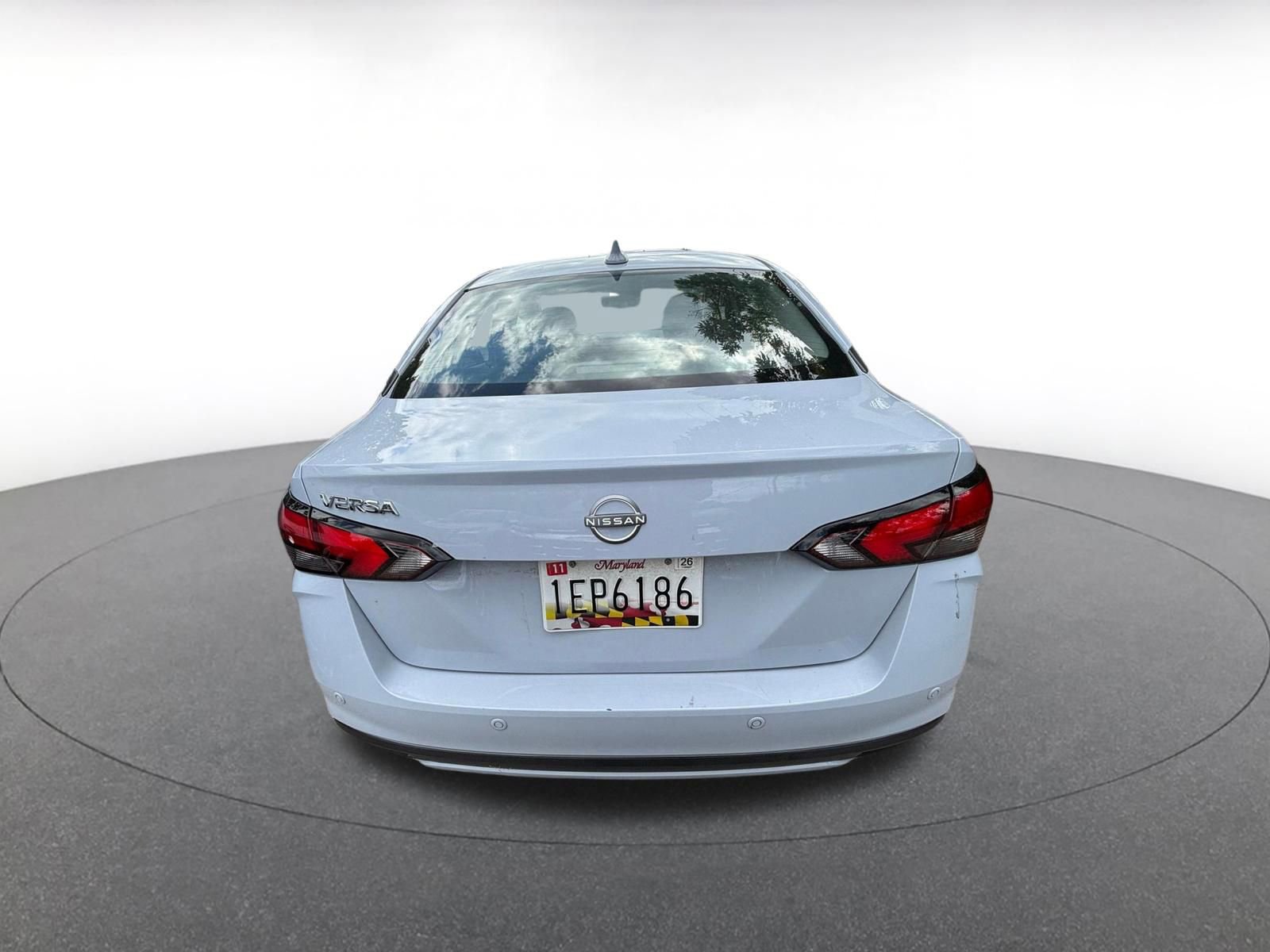 Used 2025 Nissan Versa SV FWD image 6