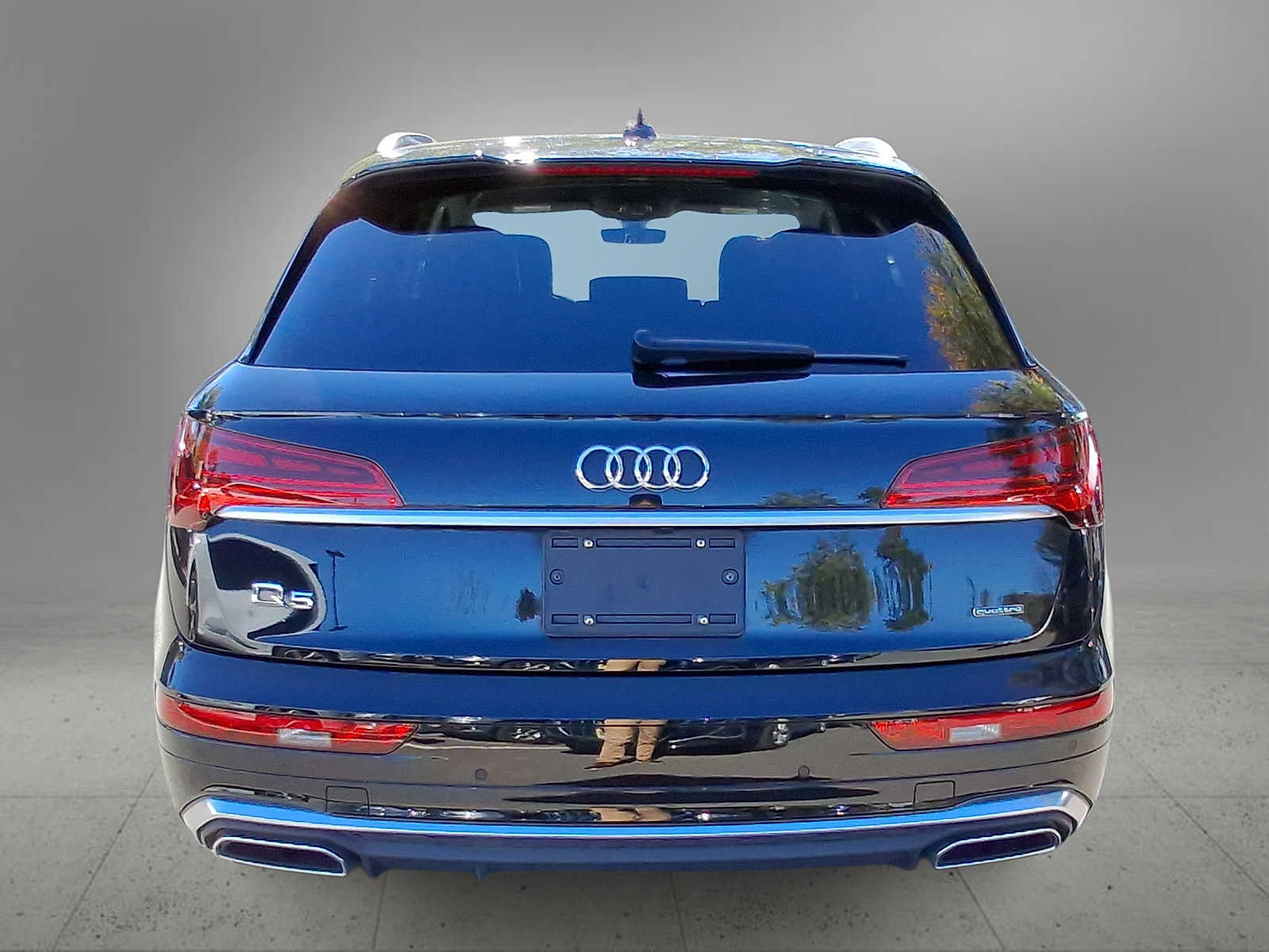 Certified 2024 Audi Q5 2.0T Premium AWD/4WD image 7
