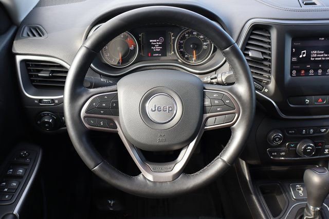 Used 2021 Jeep Cherokee Latitude Lux FWD image 15