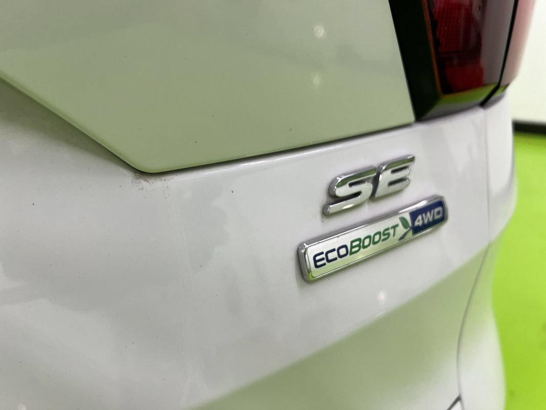 Used 2019 Ford Escape SE AWD/4WD image 14