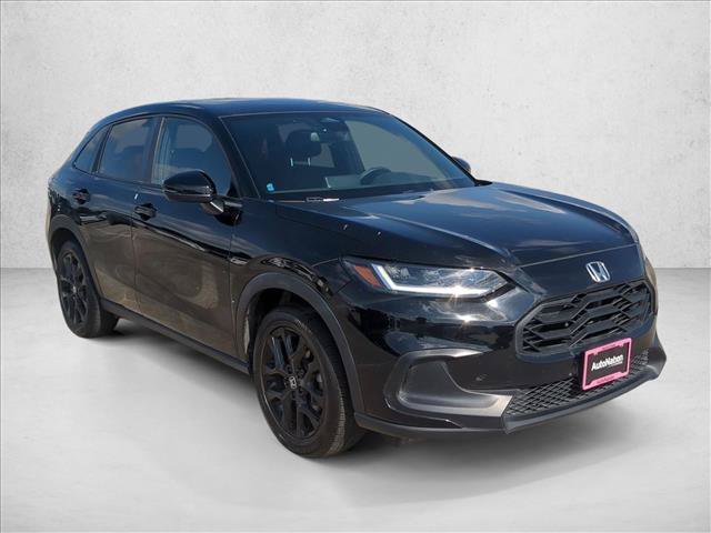 Used 2025 Honda HR-V Sport image 3