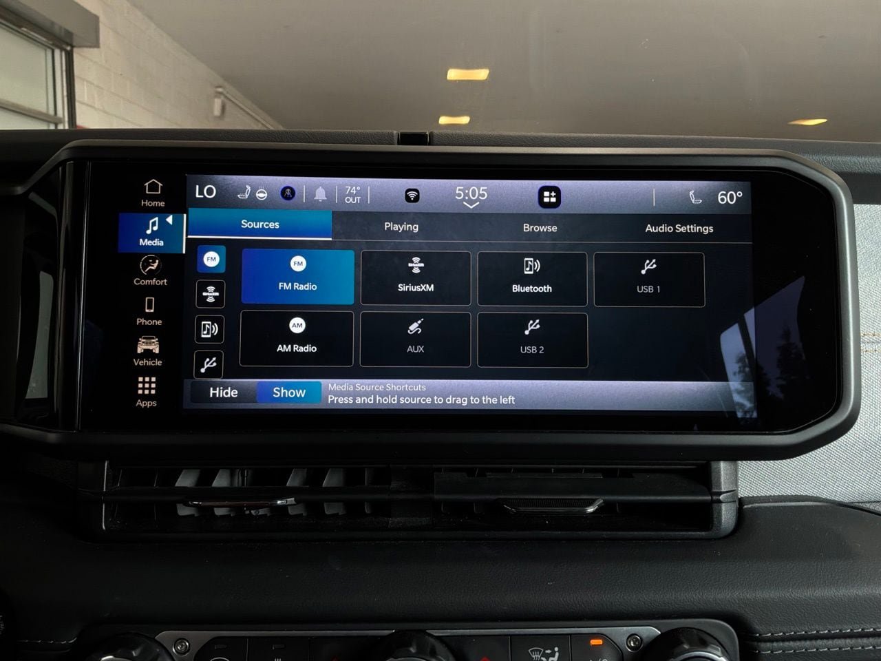 Used 2025 Jeep Wrangler Unlimited Sahara AWD/4WD image 30
