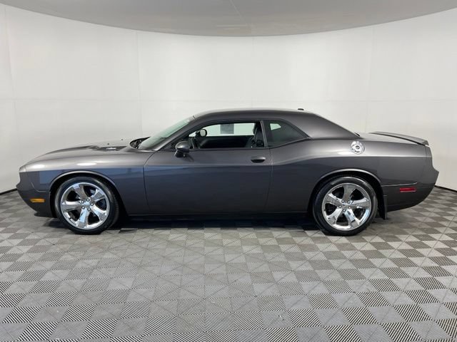 Used 2014 Dodge Challenger R/T Plus RWD image 4