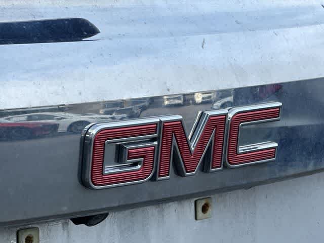 Used 2017 GMC Terrain SLT w/ Open Road Package AWD/4WD image 18