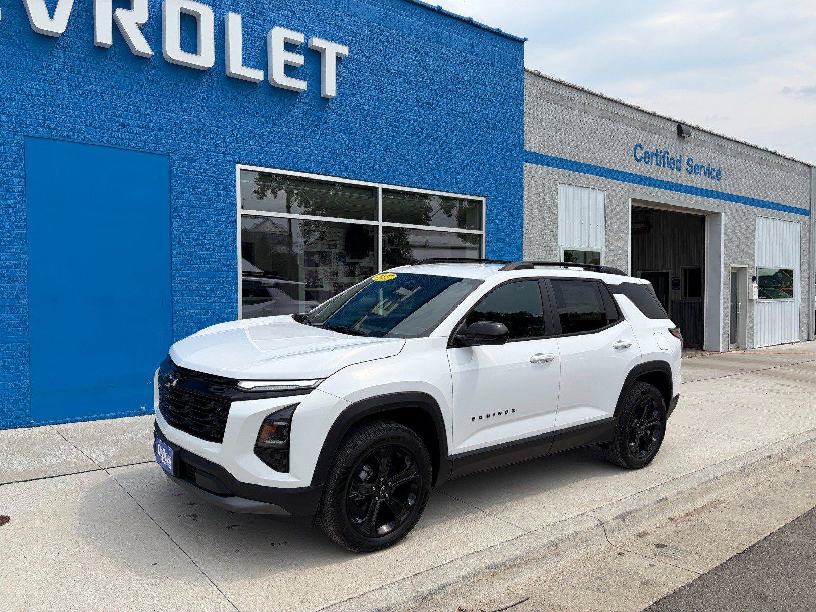 New 2027 Chevrolet Equinox LT w/ Convenience Package II AWD/4WD image 1