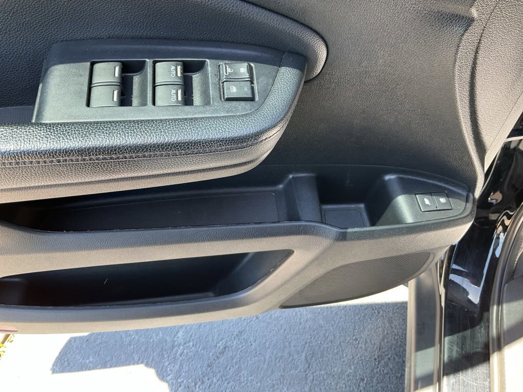 Used 2017 Honda Pilot EX-L image 4