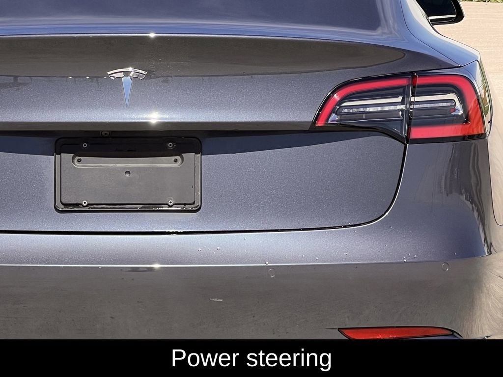 Used 2021 Tesla Model 3 Standard Range Plus image 5