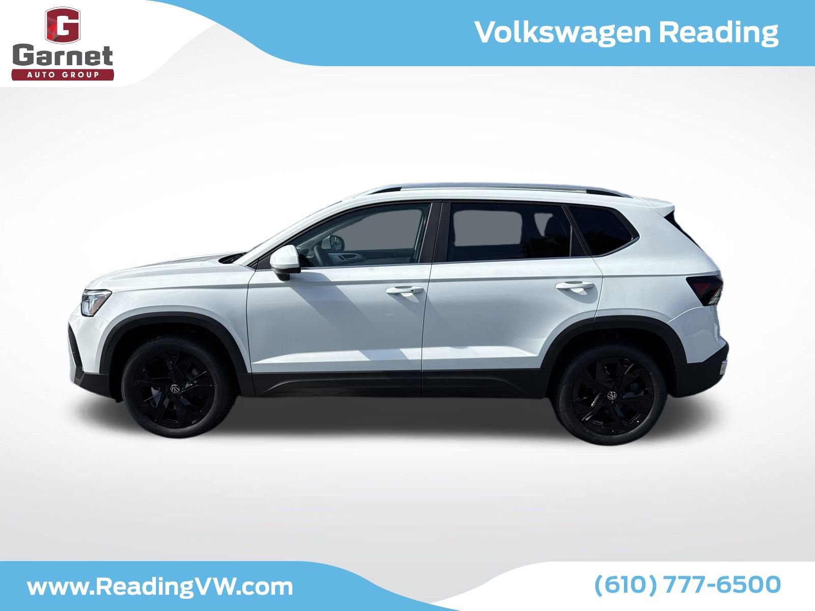 New 2025 Volkswagen Taos SE image 2