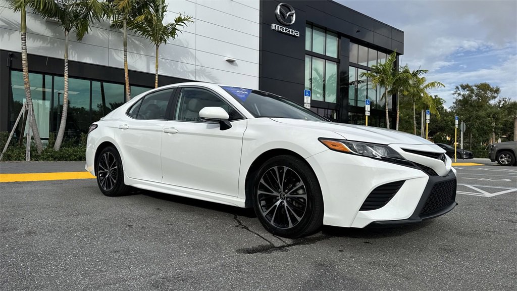 Used 2020 Toyota Camry SE image 23