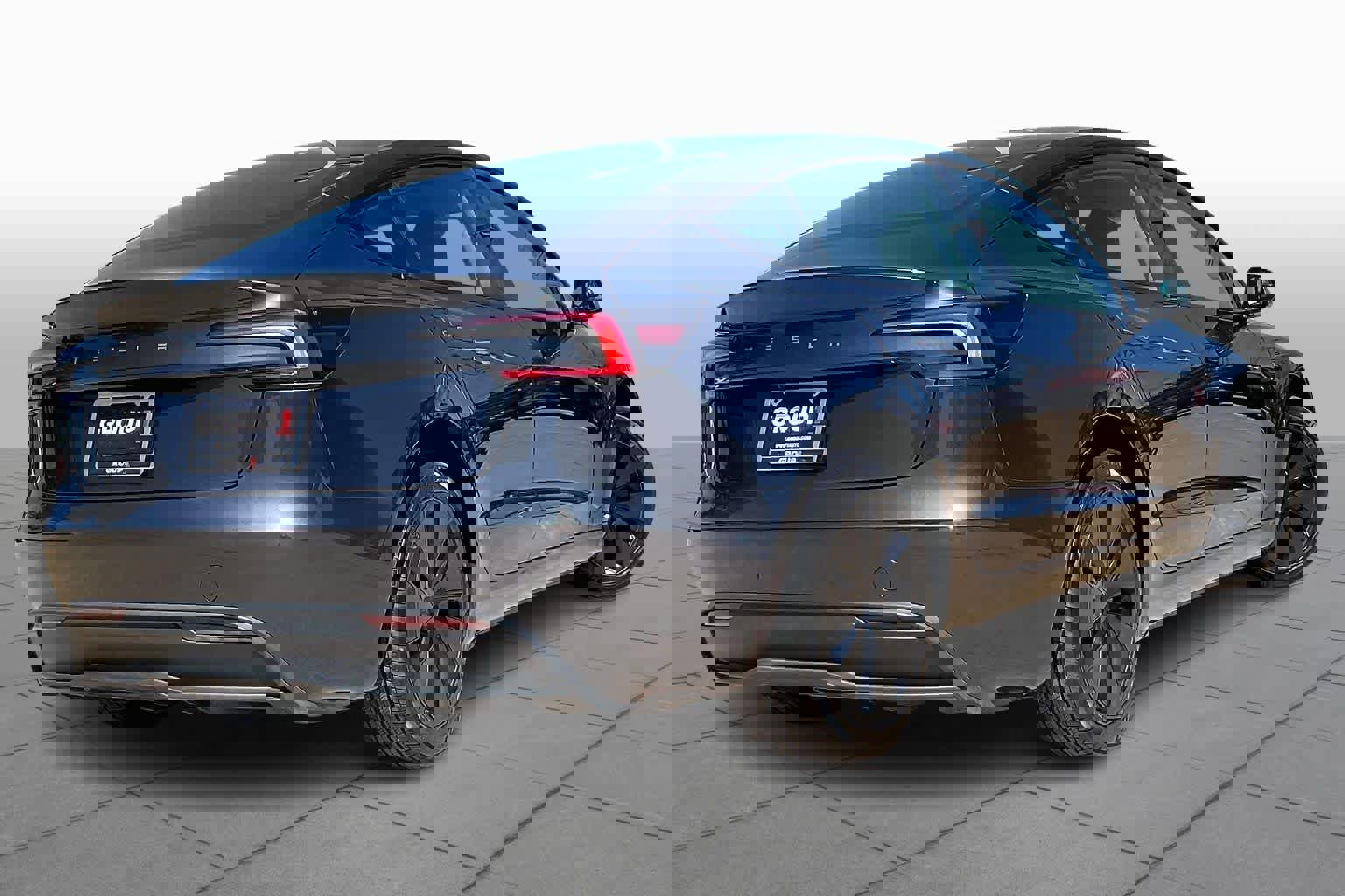 Used 2025 Tesla Model 3 Long Range image 12