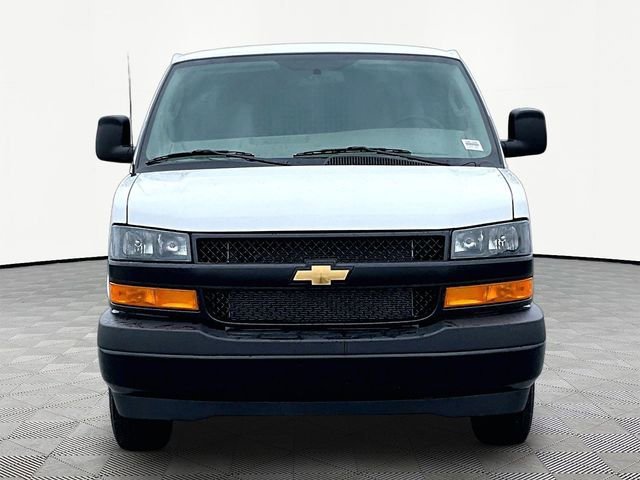 New 2026 Chevrolet Express 2500 RWD image 2