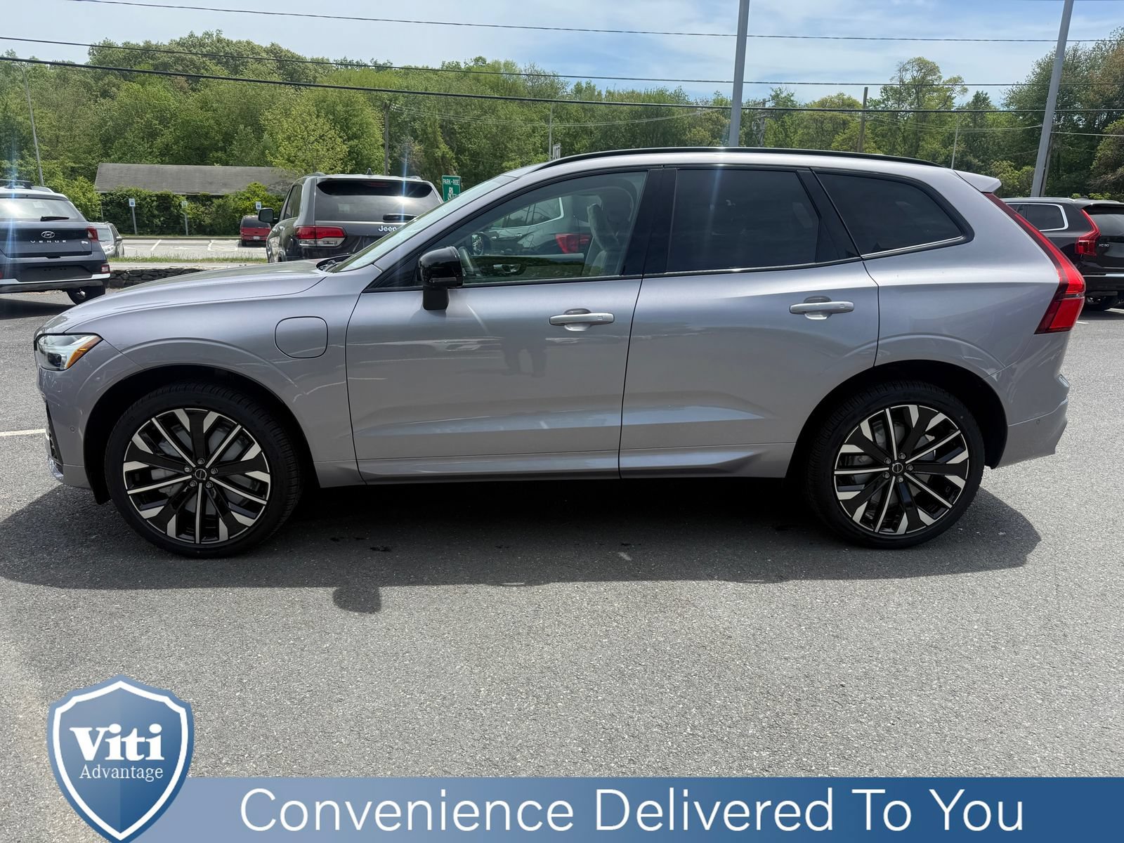 New 2026 Volvo XC60 T8 Ultra w/ Protection Package Premier AWD/4WD image 5