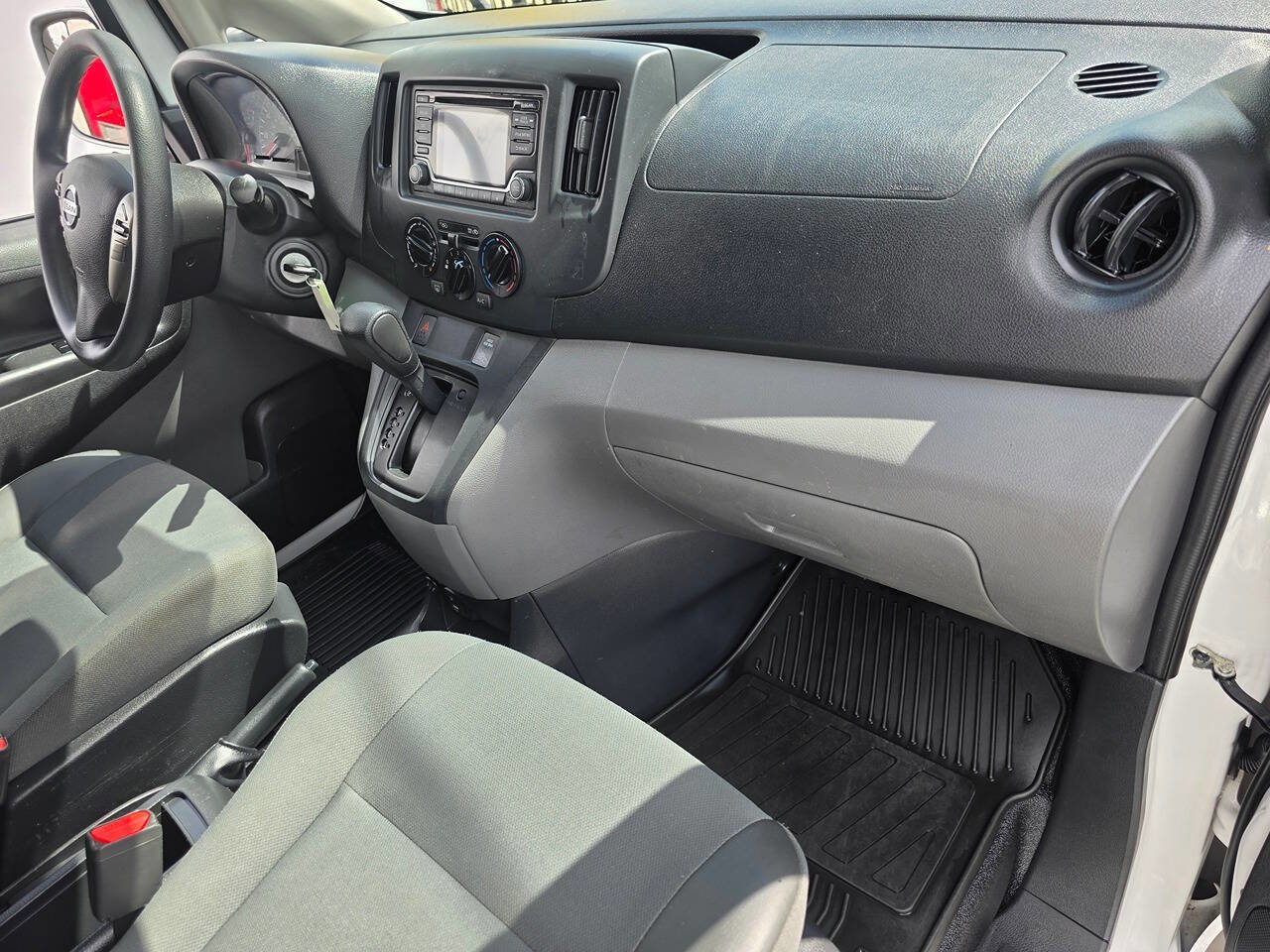 Used 2019 Nissan NV200 SV w/ Back Door Glass Package FWD image 20