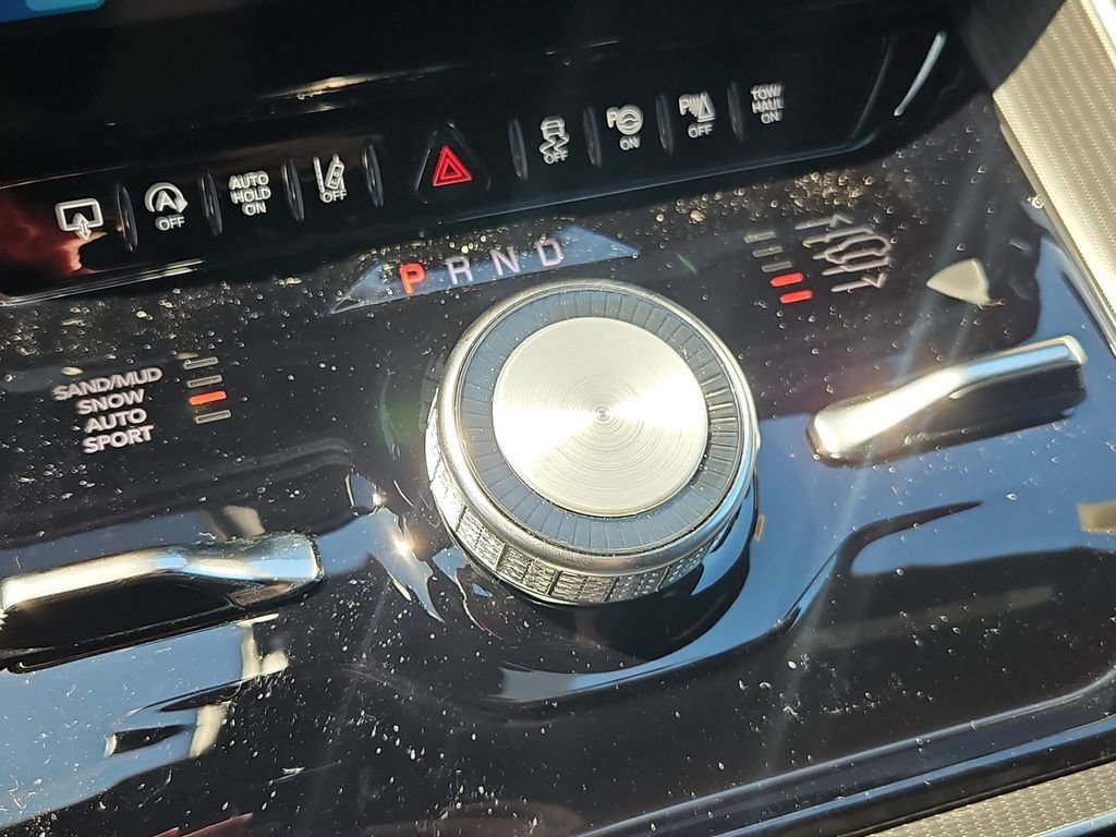 New 2026 Jeep Grand Wagoneer Summit AWD/4WD image 27