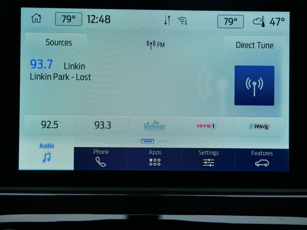 Certified 2025 Ford Escape ST-Line w/ Cold Weather Package image 24