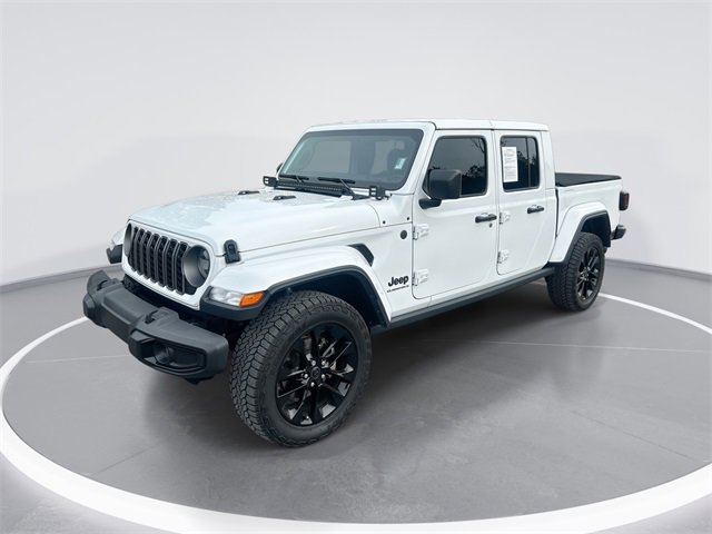 Used 2025 Jeep Gladiator Sport image 1
