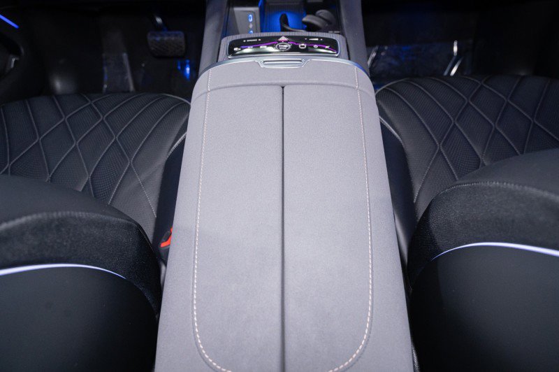 New 2026 Mercedes-Benz EQS 400 4MATIC SUV image 26