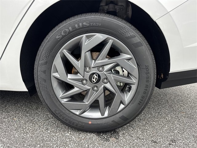 New 2026 Hyundai Elantra Blue image 19