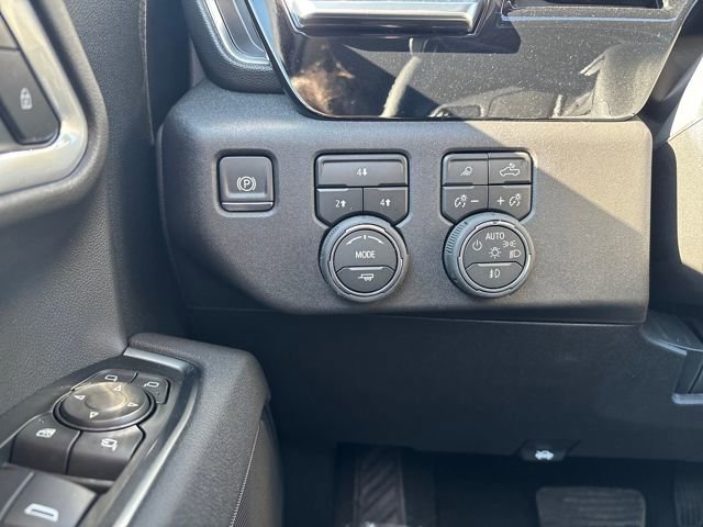 New 2026 Chevrolet Silverado 3500 LT w/ All Star Edition image 17