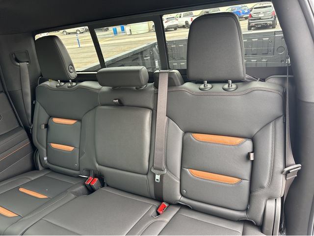 New 2026 GMC Sierra 1500 AT4 w/ AT4 Premium Package AWD/4WD image 18
